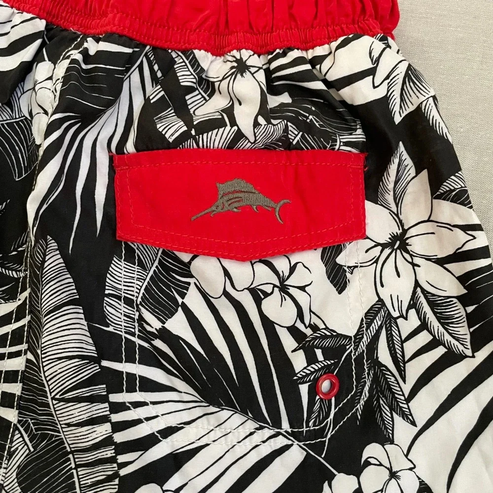Tommy Bahama Relax Kids Boy Swim Trunks XL Tropical Floral Black White Red Beach